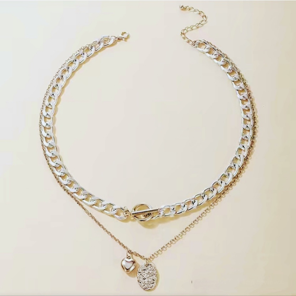 Silver Chunky Fashion Necklace